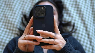 Datenvolumen flexibel nachbuchen: Unlimited-on-Demand-Tarife bieten Nachbuchoptionen, jedoch oft in kleinen Schritten. (Foto: Elisa Schu/dpa/dpa-tmn)