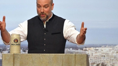 Die Premiere von Stephan Zinner als Fastenprediger darf man als gelungen bezeichnen.  (Foto: Peter Kneffel/dpa)