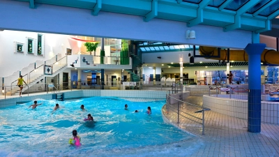 Das Aquella-Hallendbad war für einige Wochen geschlossen. Doch die Sanierungsarbeiten konnten schneller als gedacht abgeschlossen werden. (Archivbild: Jim Albright)