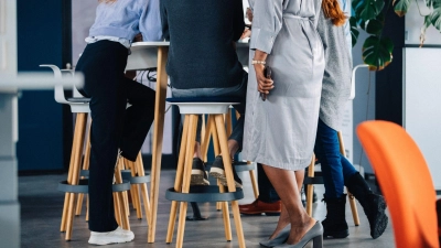 „Finden Sie erst mal heraus: 'Wo passiert was?'”, rät die Beraterin für berufliche Neuorientierung Sabine Votteler.  (Foto: Zacharie Scheurer/dpa-tmn)