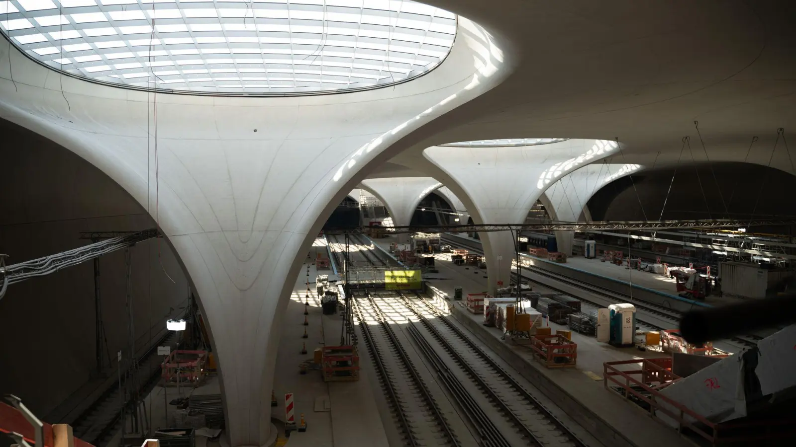 Die Bauindustrie wartet auf neue Aufträge der Bahn. (Foto: Markus Lenhardt/dpa)