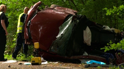 Vier Menschen sterben.  (Foto: Fernandez/News 4 Video-Line TV/dpa)