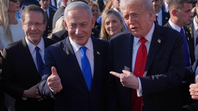 US-Präsident Donald Trump (r-l), der israelische Ministerpräsident Benjamin Netanjahu und Israels Präsident Izchak Herzog. (Archivbild) (Foto: Evan Vucci/AP/dpa)