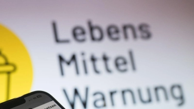 Bei einer Kontrolle wurden Salmonellen in dem Nudelgericht entdeckt. (Symbolbild) (Foto: Sebastian Gollnow/dpa)