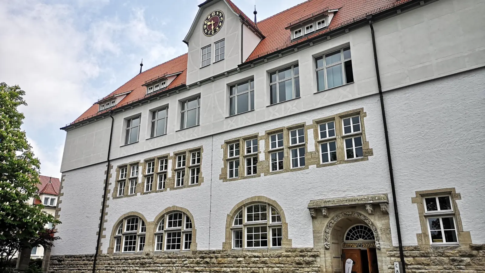 Eigentlich sollte die Tagung im Rathaus stattfinden. Wegen der großen Nachfrage wurde sie aber auf den Campus Rothenburg der Hochschule Ansbach verlegt. (Archivfoto: Jürgen Binder)