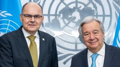 Christian Schmidt aus Obernzenn hat im Laufe seiner Amtszeiten zahlreiche bekannte Persönlichkeiten getroffen, wie hier den Generalsekretär der Vereinten Nationen, António Guterres. (Foto: Vereinte Nationen/Loey Felipe)