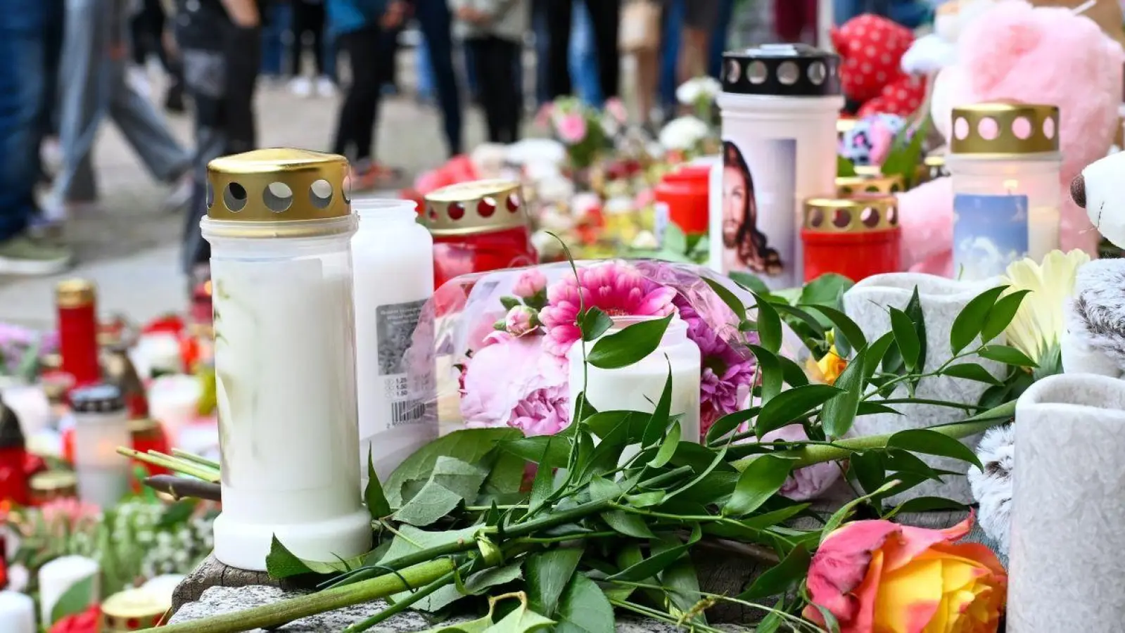 Valeriia war am Morgen des 3. Juni auf dem Weg zur Schule spurlos verschwunden. Vergangenen Dienstag wurde ihre Leiche gefunden. Die Polizei geht von einem Gewaltverbrechen aus. (Foto: Hendrik Schmidt/dpa)