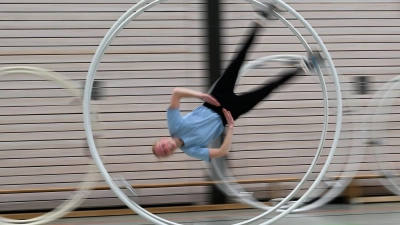 Ein Gefühl der Schwerelosigkeit. (Foto: Arne Dedert/dpa)