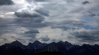 Am Rubihorn in den Allgäuer Alpen hat es einen Felssturz gegeben. (Symbolbild) (Foto: Karl-Josef Hildenbrand/dpa)