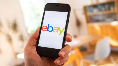 Ab dem 5. November 2025 will Ebay seine Auszahlungsmodalitäten grundlegend ändern. (Foto: Zacharie Scheurer/dpa-tmn)