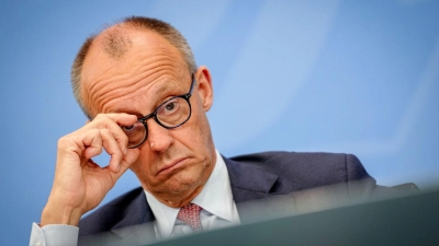 „Wir schauen uns das noch mal an“, sagte der Kanzler.  (Foto: Kay Nietfeld/dpa)