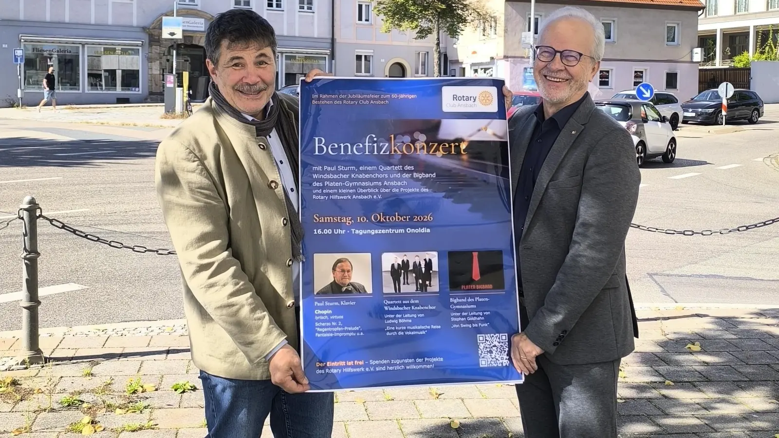 Rotary-Präsident Jochen Heldmann und Conference Chair Dr. Udo Feldheim freuen sich auf viele Besucher beim Jubiläums-Benefizkonzert am Samstag, 10. Okober, im Onoldiasaal in Ansbach.  (Foto: Thomas Schaller)