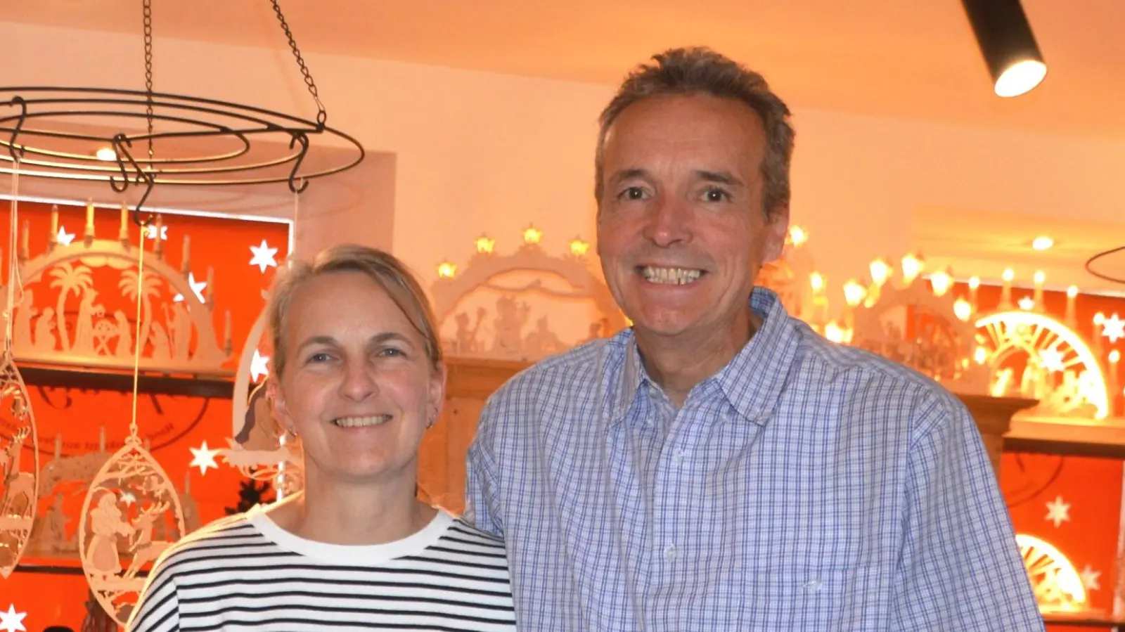 Tanja und Michael Springer eröffnen in Dinkelsbühl, Segringer Straße 43, schräg gegenüber dem Rathaus, am 1. Oktober 2026 ihr Geschäft mit Handwerkskunst aus Deutschland. (Foto: Peter Tippl)