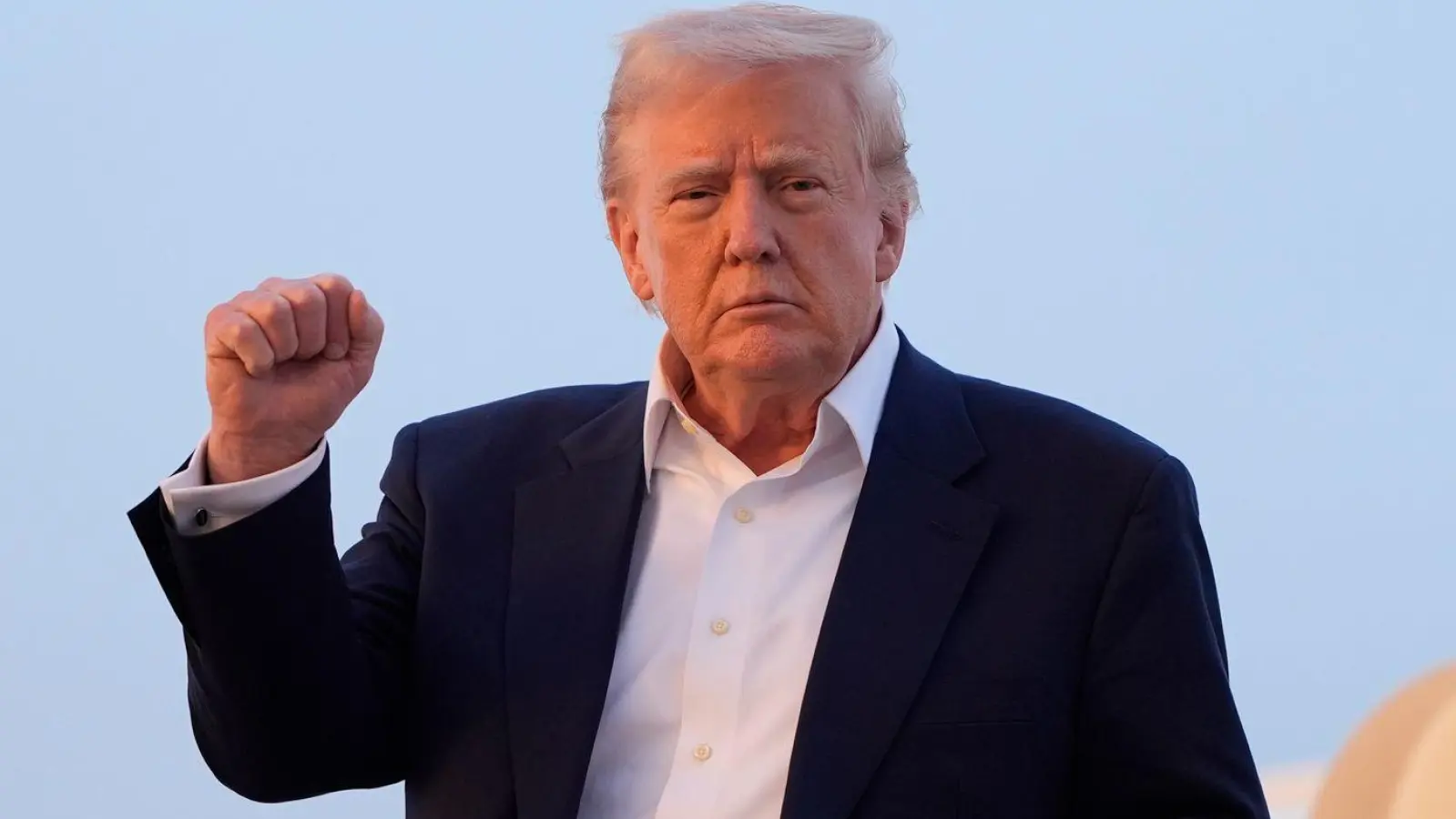 US-Präsident Trump will seine aggressive Zollpolitik auf die Filmbranche ausdehnen. (Foto: Manuel Balce Ceneta/AP/dpa)