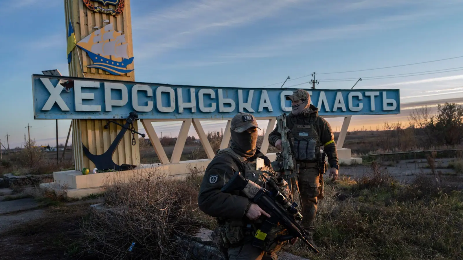 Tote und Verletzte bei russischem Angriff auf Cherson. (Archivbild) (Foto: Bernat Armangue/AP/dpa)