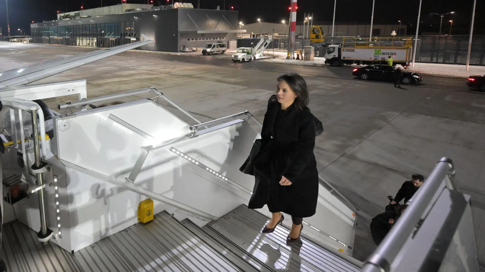 Außenministerin Baerbock steht für einen späten Kurzstreckenflug aus Frankfurt in der Kritik. (Archivbild) (Foto: Hannes P. Albert/dpa)