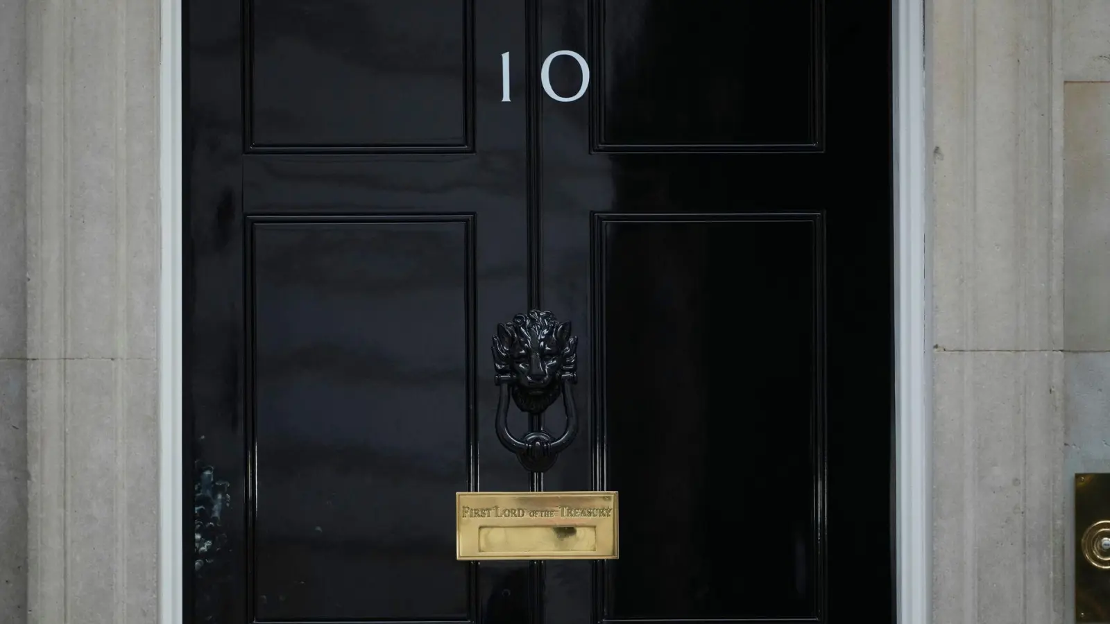 Der Kommunikationschef der Downing Street tritt zurück.  (Foto: Alastair Grant/AP/dpa)