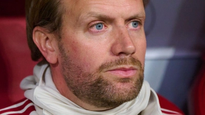 Aaron Danks vertritt seinen erkrankten Boss Vincent Kompany weiter. (Archivbild) (Foto: Sven Hoppe/dpa)