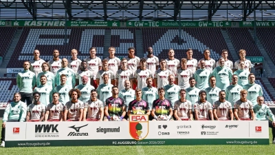 Der Kader des FC Augsburg für die Saison 2026/27. (Foto: Harry Langer/dpa)