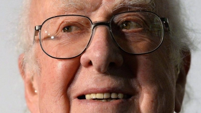 Der Nobelpreisträger Peter Higgs ist im Alter von 94 Jahren verstorben. (Foto: Andy Rain/EPA/dpa)