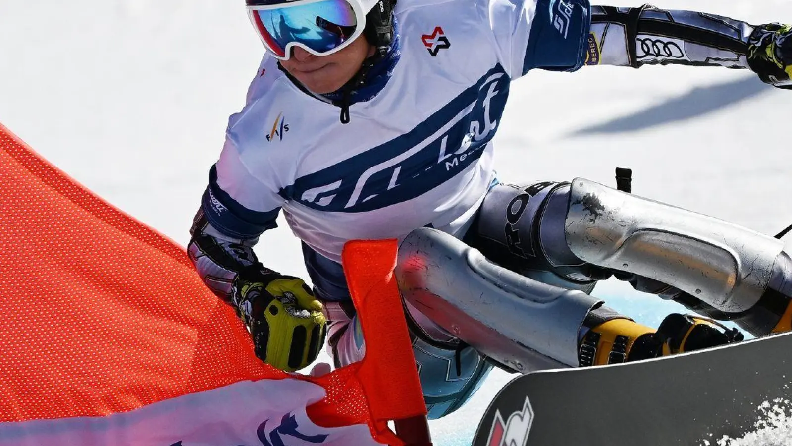 Ester Ledecka aus Tschechien startet im 1/8 Finale. (Foto: Angelika Warmuth/dpa)