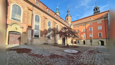 Die Schausteller-Familie Kirschbaum war davon ausgegangen, dass ihre Eisbahn am Lutherplatz platziert wird. (Foto: Anna Franck)