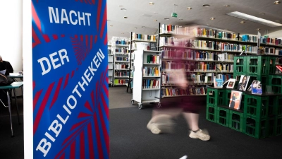 Die Nacht der Bibliotheken findet zum ersten Mal bundesweit statt. (Foto: Christoph Soeder/dpa)