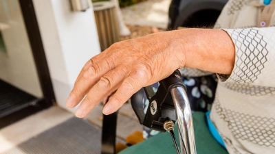 Der Seniorenbeirat setzt sich für die Belange von älteren Bürgerinnen und Bürgern ein. In Burgoberbach hatten sich die Mitglieder einen Quartiersmanager gewünscht. (Symbolbild: Evi Lemberger)