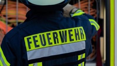 Das Haus wurde von den Einsatzkräften evakuiert. (Symbolbild) (Foto: Rolf Vennenbernd/dpa)