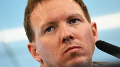 Bundestrainer Julian Nagelsmann äußert sich bei der Kader-Nominierung auch zum Iran-Krieg und möglichen Auswirkungen auf die WM. (Foto: Florian Wiegand/dpa)