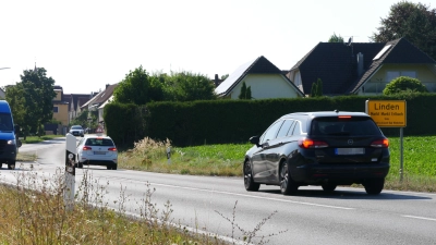 Über den Verkehr stöhnen die Anwohner der Hauptstraße in Linden. (Foto: Ulli Ganter)