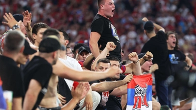 Die Behörden in München sind nicht glücklich über das Länderspiel gegen Serbien während des Oktoberfestes. (Archiv) (Foto: Daniel Löb/dpa)