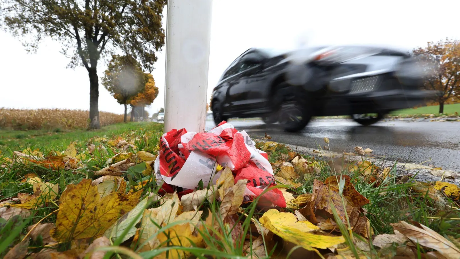 Der Oberbürgermeister der Stadt Erding spricht von einem „Kommunikationsdesaster“. (Foto: Karl-Josef Hildenbrand/dpa)