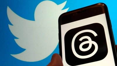 Nach einer Auswertung der Webanalyse-Firma Similarweb sank der Datenverkehr zu Twitter nach dem Threads-Start am Donnerstag im Wochenvergleich um fünf Prozent. (Foto: Richard Drew/AP/dpa)