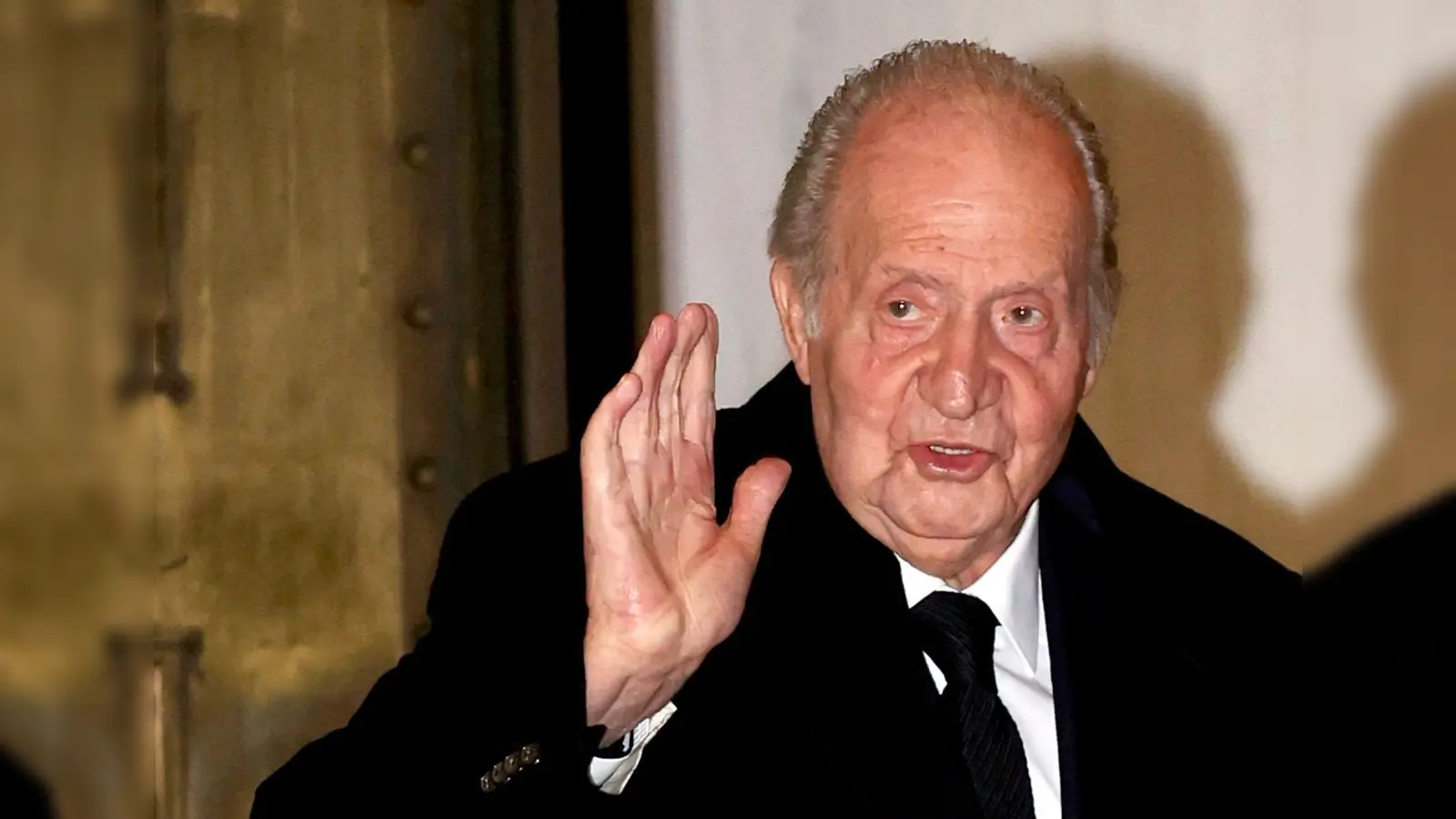 Spaniens Altkönig hat in seiner Autobiografie eingeräumt, viele Menschen enttäuscht zu haben. (Archivbild) (Foto: Raúl Terrel/EUROPA PRESS/dpa)