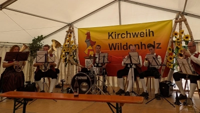 Spielen am Kirchweihsonntag groß auf: die Bierbankbläser. (Foto: Fritz Hofmann)
