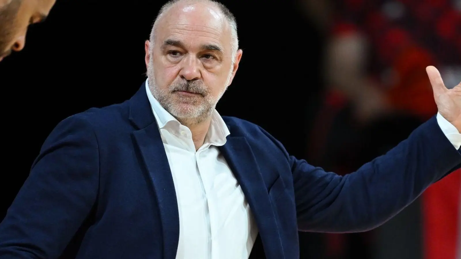 Aus familiären Gründen hört Pablo Laso als Trainer der FC-Bayern-Basketballer auf. (Foto: Sven Hoppe/dpa)