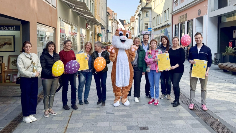 Die Gewerbeinitiative „MiteinANder – füreinANder“ lädt Kinder und Erwachsene zu einem österlichen Gewinnspiel ein. (Foto: Oliver Herbst)