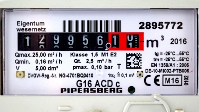 Gas hat sich für Privathaushalte verteuert, Strom ist dagegen billiger geworden. (Foto: Sina Schuldt/dpa)