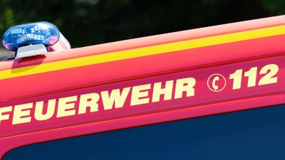 Das Feuer war am Dienstag nach einer Rauchmeldung entdeckt worden. (Symbolbild) (Foto: Michael Matthey/dpa)