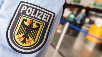 Die Drogenübergabe wurde dem Mann zum Verhängnis. (Symbolbild) (Foto: Boris Roessler/dpa)