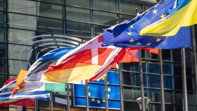 Die frühere Rechtsaußen-Fraktion ID im Europäischen Parlament soll rund 4,3 Millionen Euro aus EU-Geldern missbräuchlich verwendet haben (Archivbild). (Foto: Thomas Banneyer/dpa)