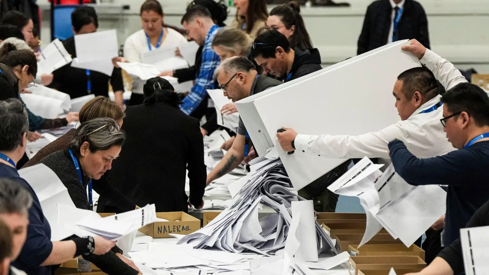 Grönland steuert auf einen Regierungswechsel zu. (Foto: Evgeniy Maloletka/AP/dpa)