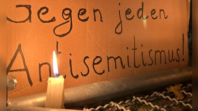 Der Verfassungsschutz informiert über Codes von Antisemiten unterschiedlichen politischen Hintergrunds. (Archivbild) (Foto: Sven Kaeuler/dpa)