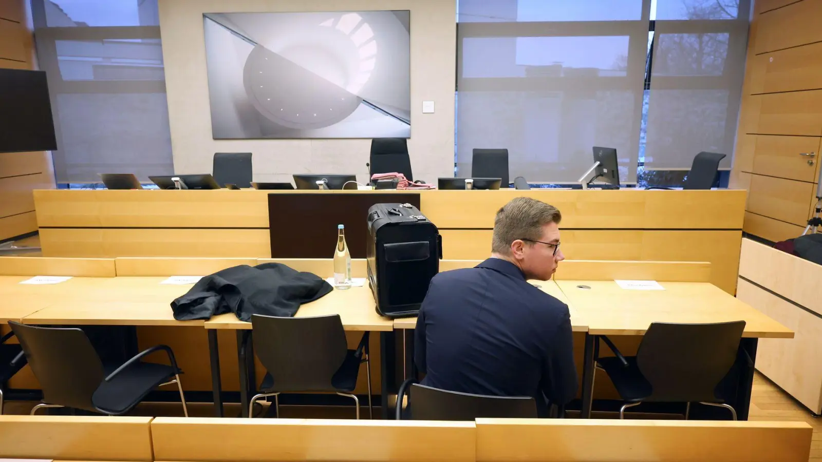 Nach Ansicht des AfD-Politikers sollte er freigesprochen werden. (Archivbild)  (Foto: Karl-Josef Hildenbrand/dpa)