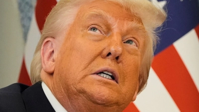 Trump rief seine Parteikollegen auf, sich hinter dem „großen, schönen Gesetz“ zu vereinen - doch das blieb ohne Erfolg. (Archivbild) (Foto: Alex Brandon/AP/dpa)