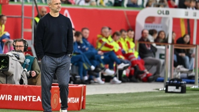 Christian Wück erlebte in Wolfsburg ein Wechselbad der Gefühle (Foto: Swen Pförtner/dpa)