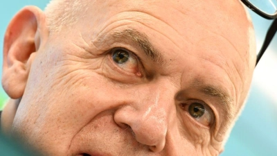 Bernd Neuendorf erwartet von der DFB-Auswahl die direkte Qualifikation für die Fußball-WM 2026. (Foto: Arne Dedert/dpa)