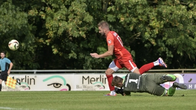 Traf beim 7:0 viermal für Dinkelsbühl: Tim Müller. (Foto: Martin Rügner)