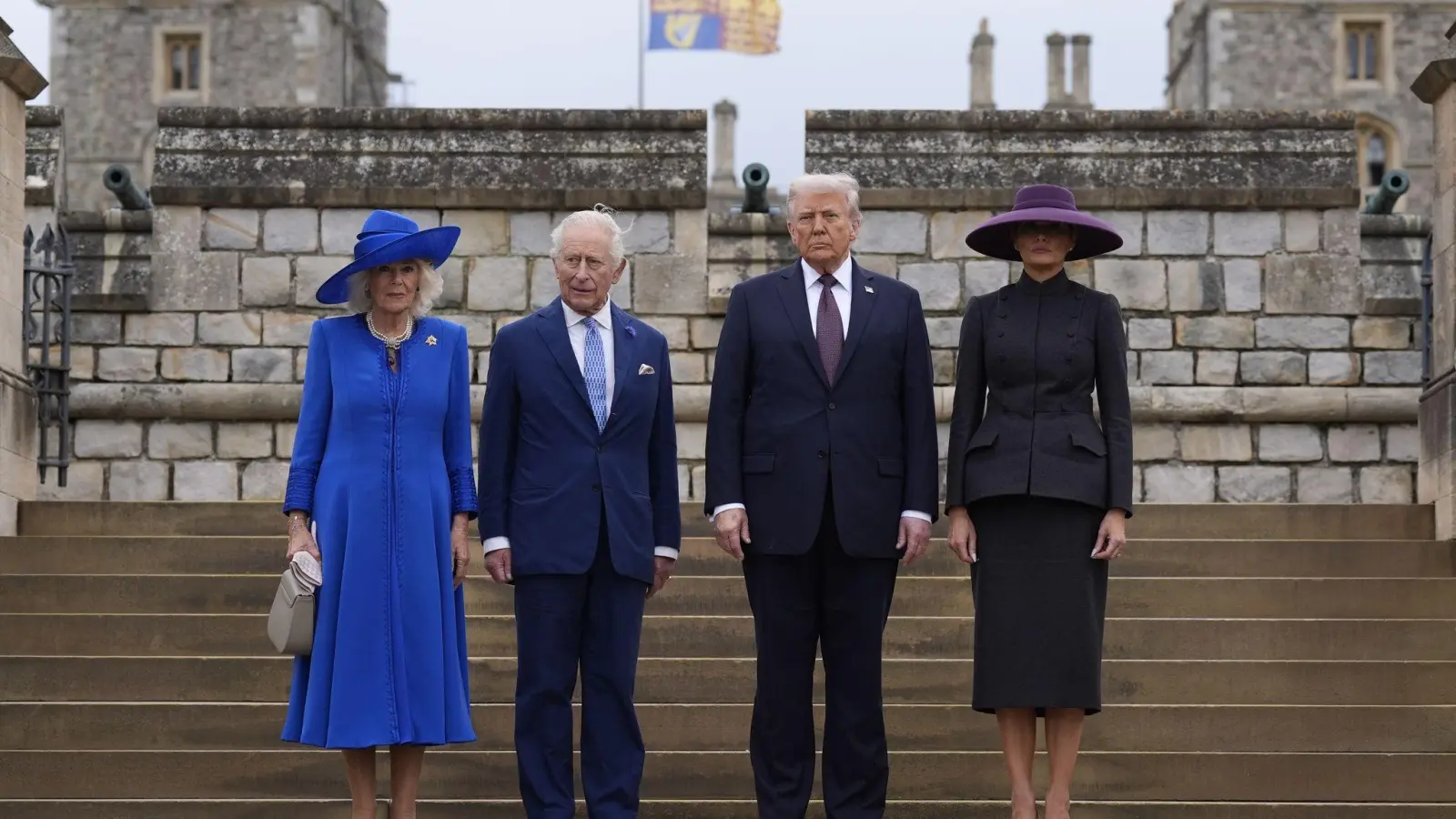 Beim Staatsbesuch der Trumps hatte Prinz Andrew seine Titel noch.  (Foto: Andrew Matthews/PA Wire/dpa)
